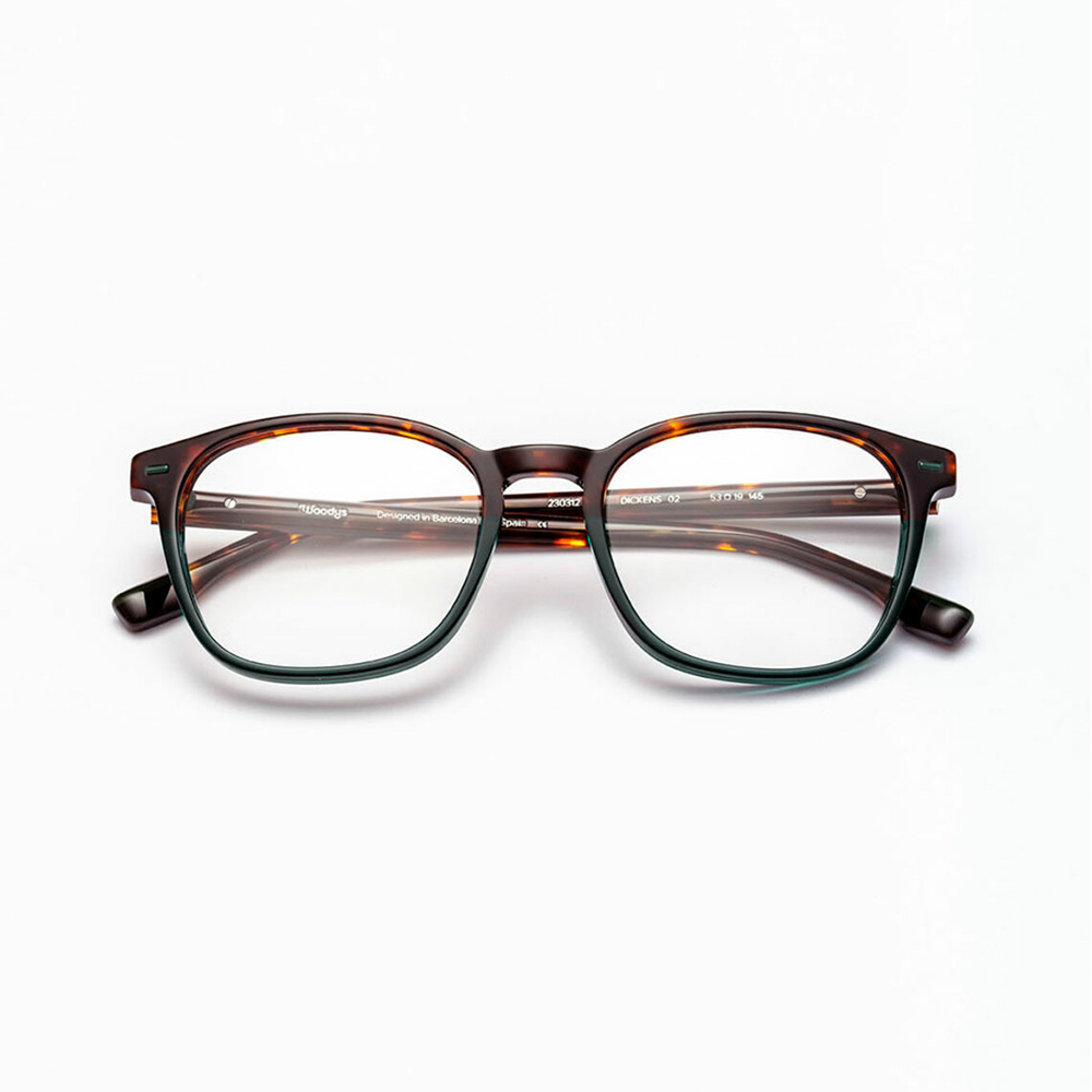 Woodys-dickens-02